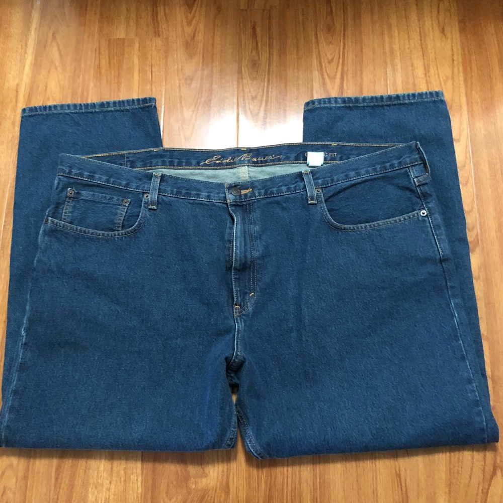 Eddie Bauer Men’s Jeans Size 44 X 30 Classic Fit heavy Weight denim original Hem